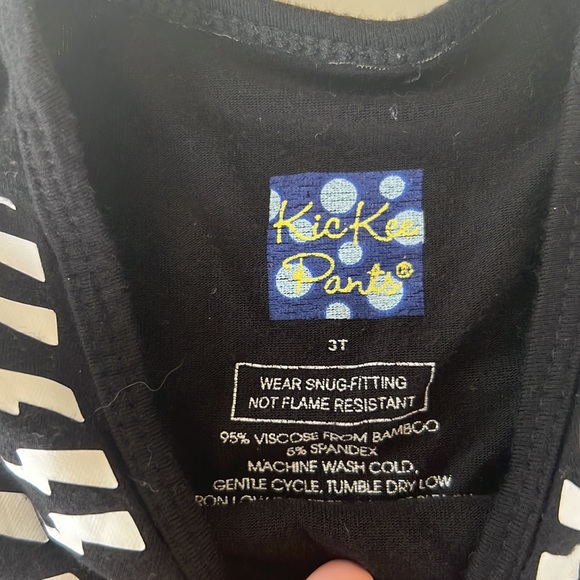 GIFTED Pants Toddler Boys Pajamas Halloween David Schitts Creek Black Bolts - Picture 4 of 8